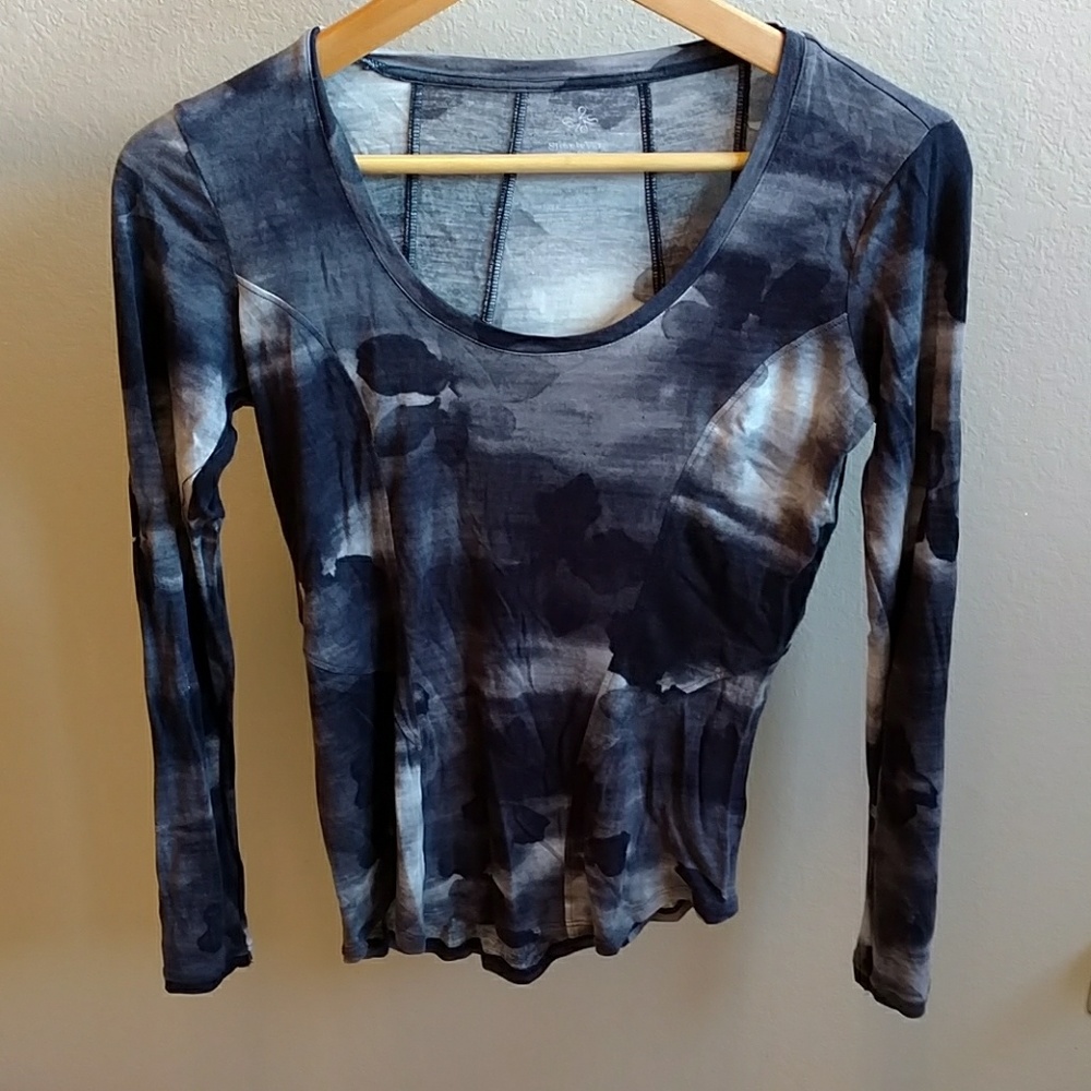 Simply Vera cotton watercolor top